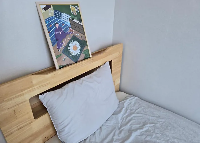 The Closest To Metro, Sinchon Urban Nest For You! #신촌 #sinchon #홍대 #hongdae Apartamento