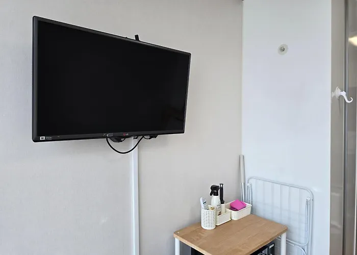The Closest To Metro, Sinchon Urban Nest For You! #신촌 #sinchon #홍대 #hongdae Apartamento Seúl