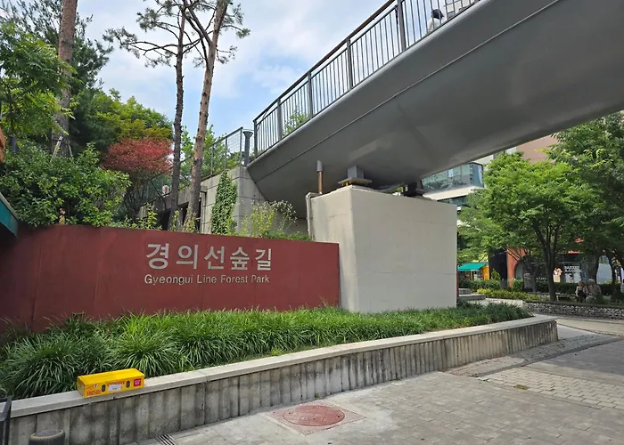The Closest To Metro, Sinchon Urban Nest For You! #신촌 #sinchon #홍대 #hongdae * Seúl