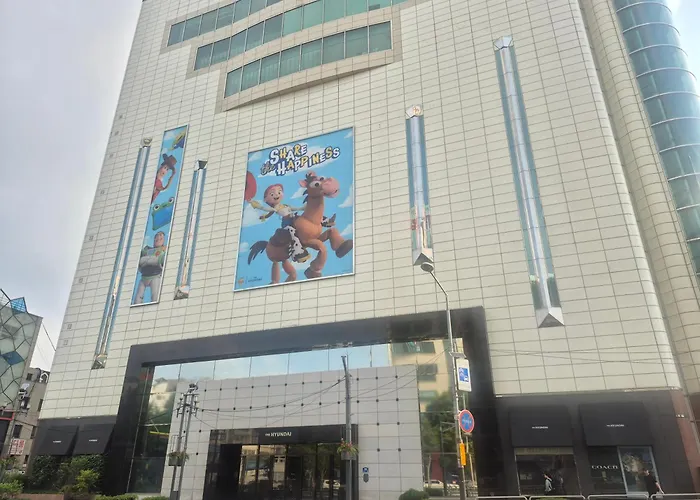 The Closest To Metro, Sinchon Urban Nest For You! #신촌 #sinchon #홍대 #hongdae